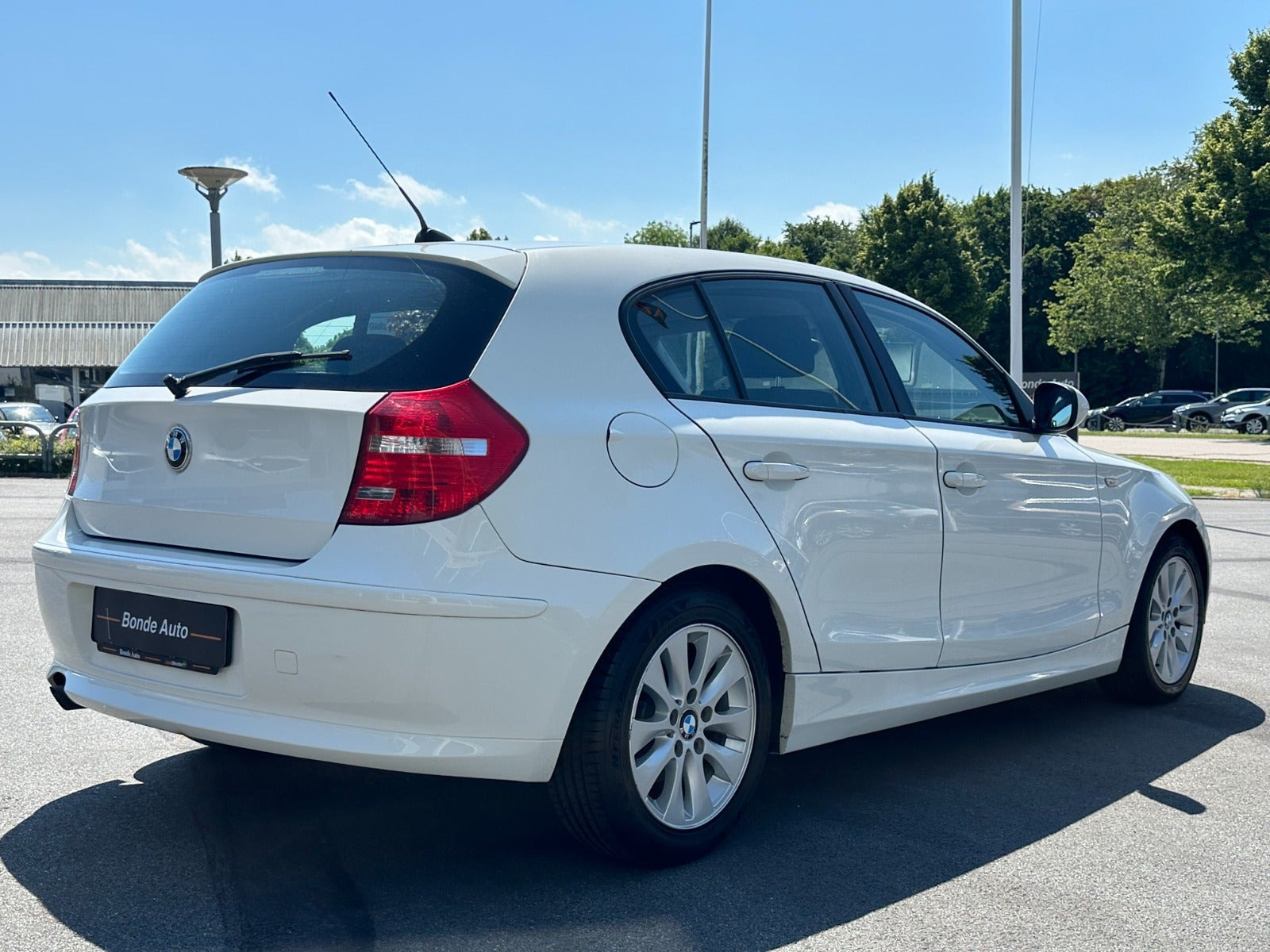 undefined BMW 116d fra 2011