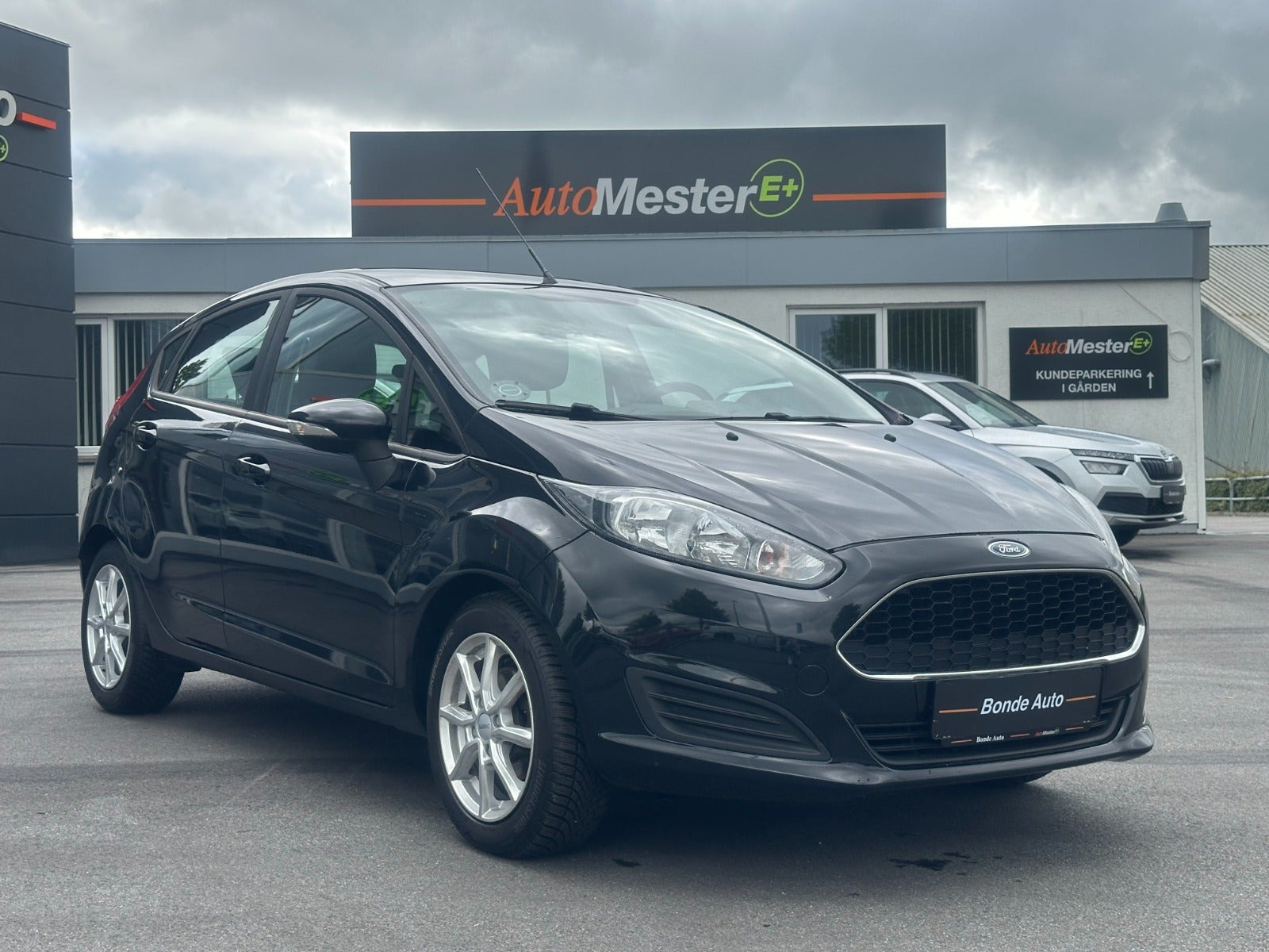 Sort Ford Fiesta fra 2015