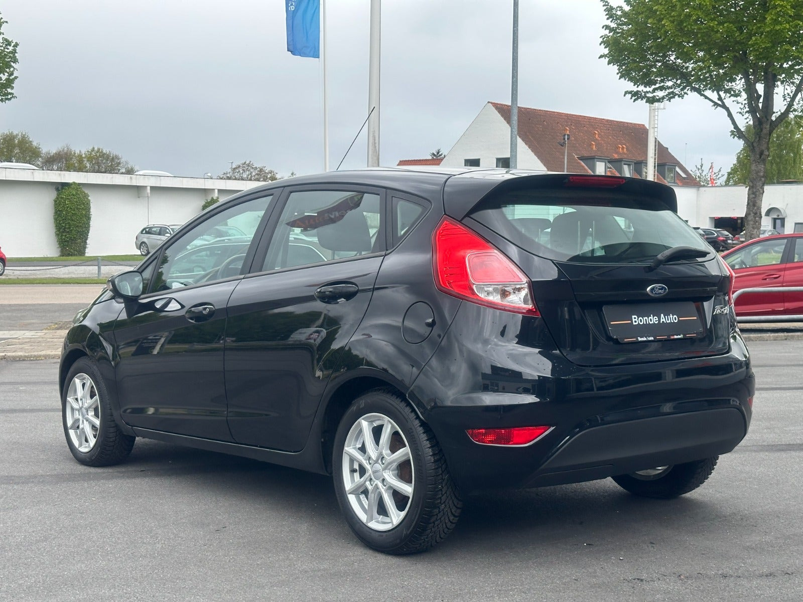 Sort Ford Fiesta fra 2015