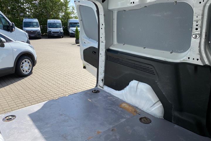 Hvid Citroën Berlingo fra 2021