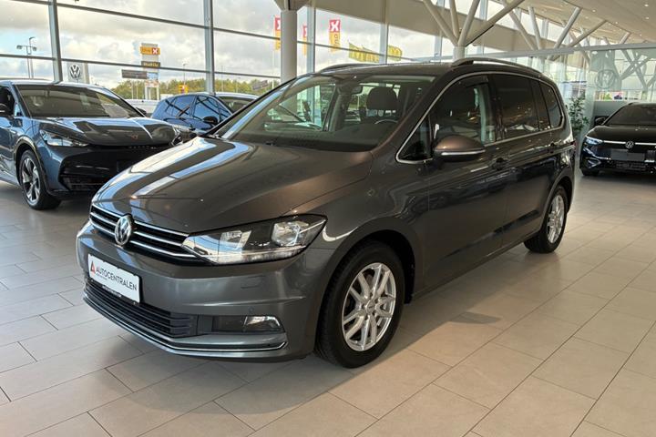 undefined VW Touran fra 2020