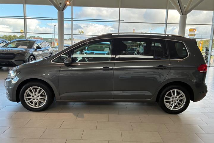 undefined VW Touran fra 2020