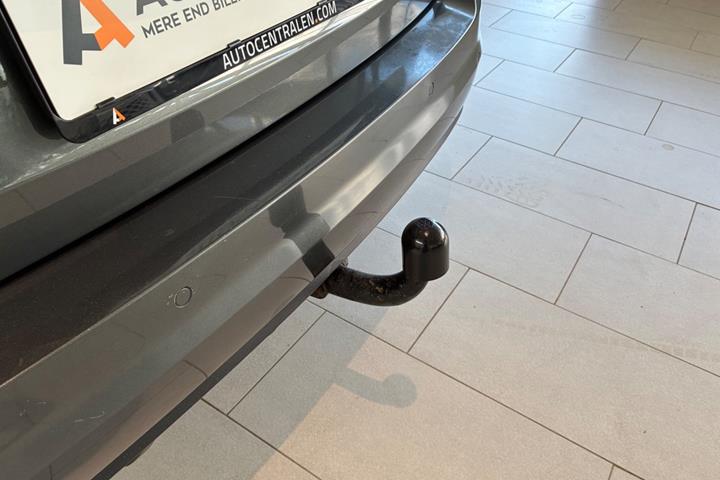undefined VW Touran fra 2020
