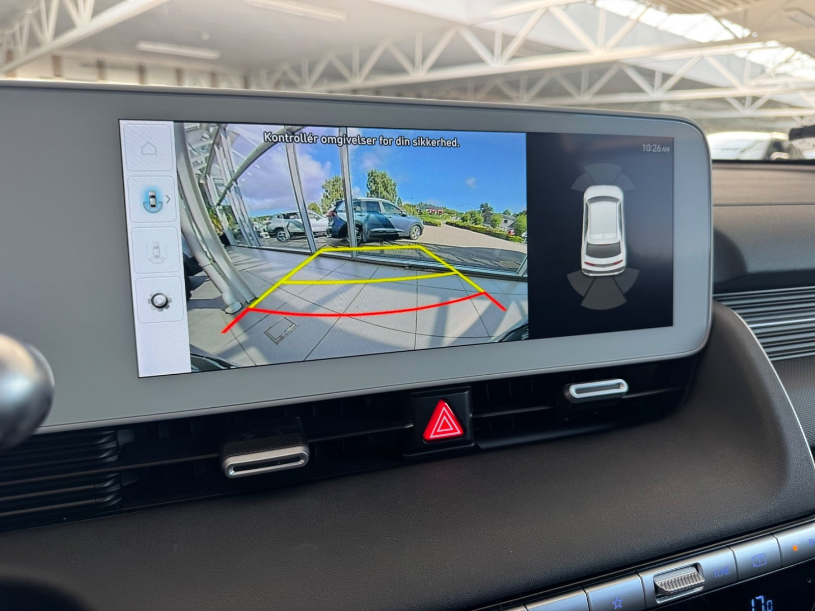 Grå Hyundai Ioniq 5 fra 2023