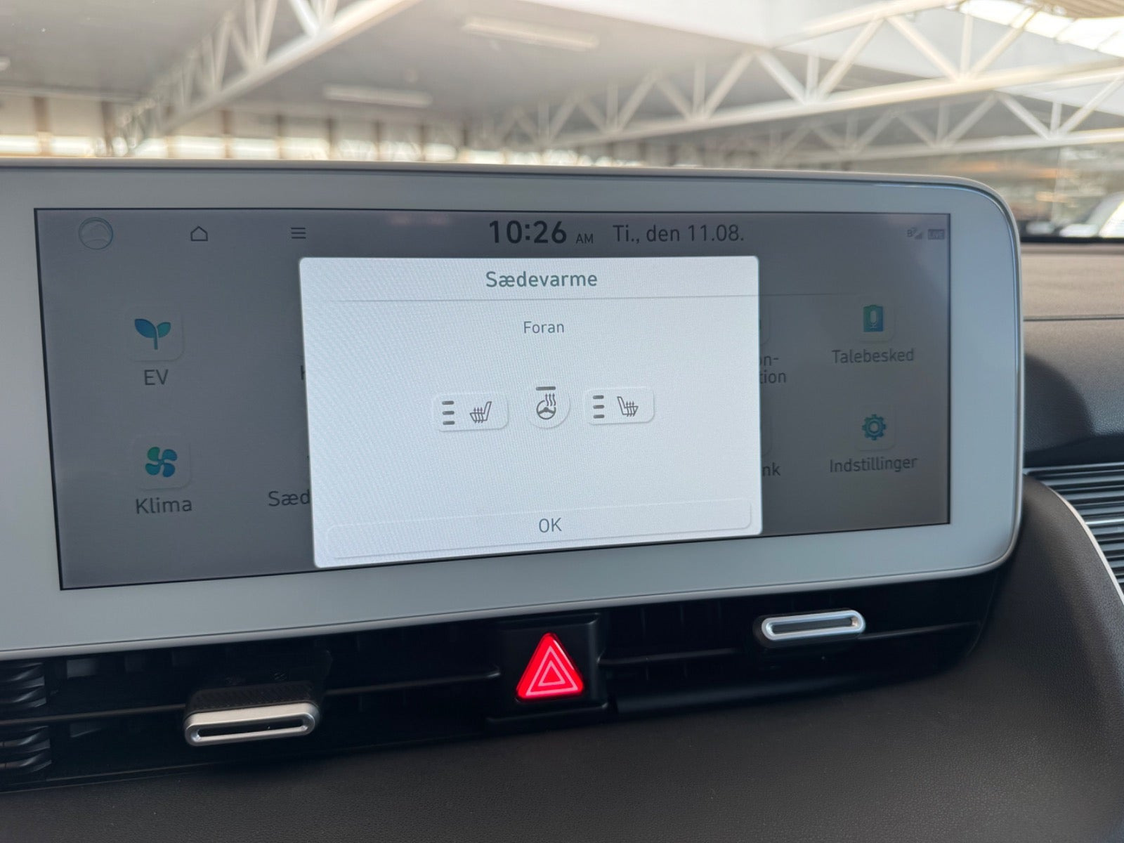 Grå Hyundai Ioniq 5 fra 2023