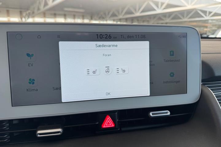 Grå Hyundai Ioniq 5 fra 2023