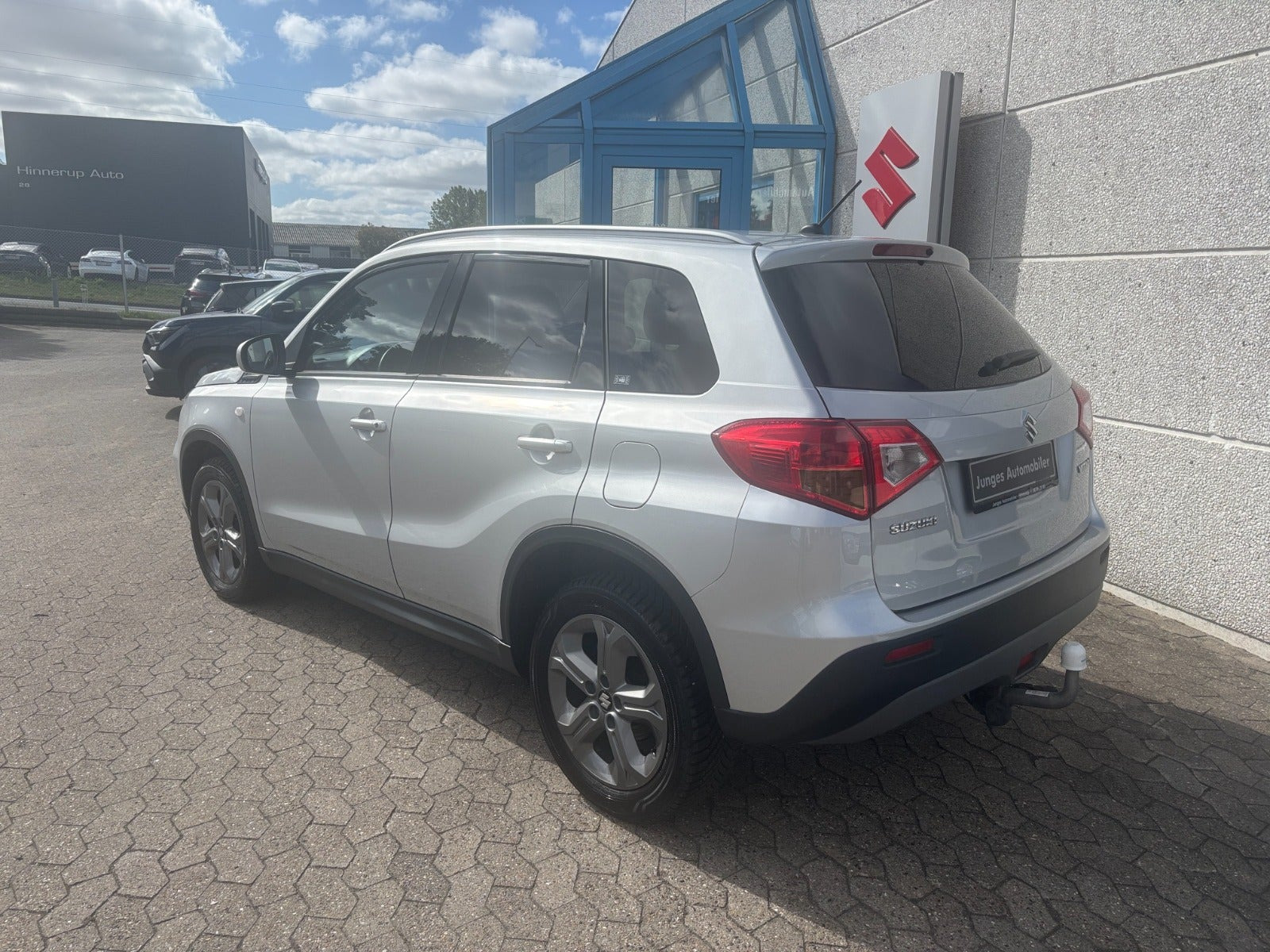 Sølv Suzuki Vitara fra 2018