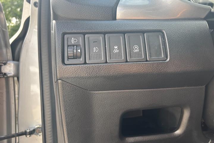 Sølv Suzuki Vitara fra 2018