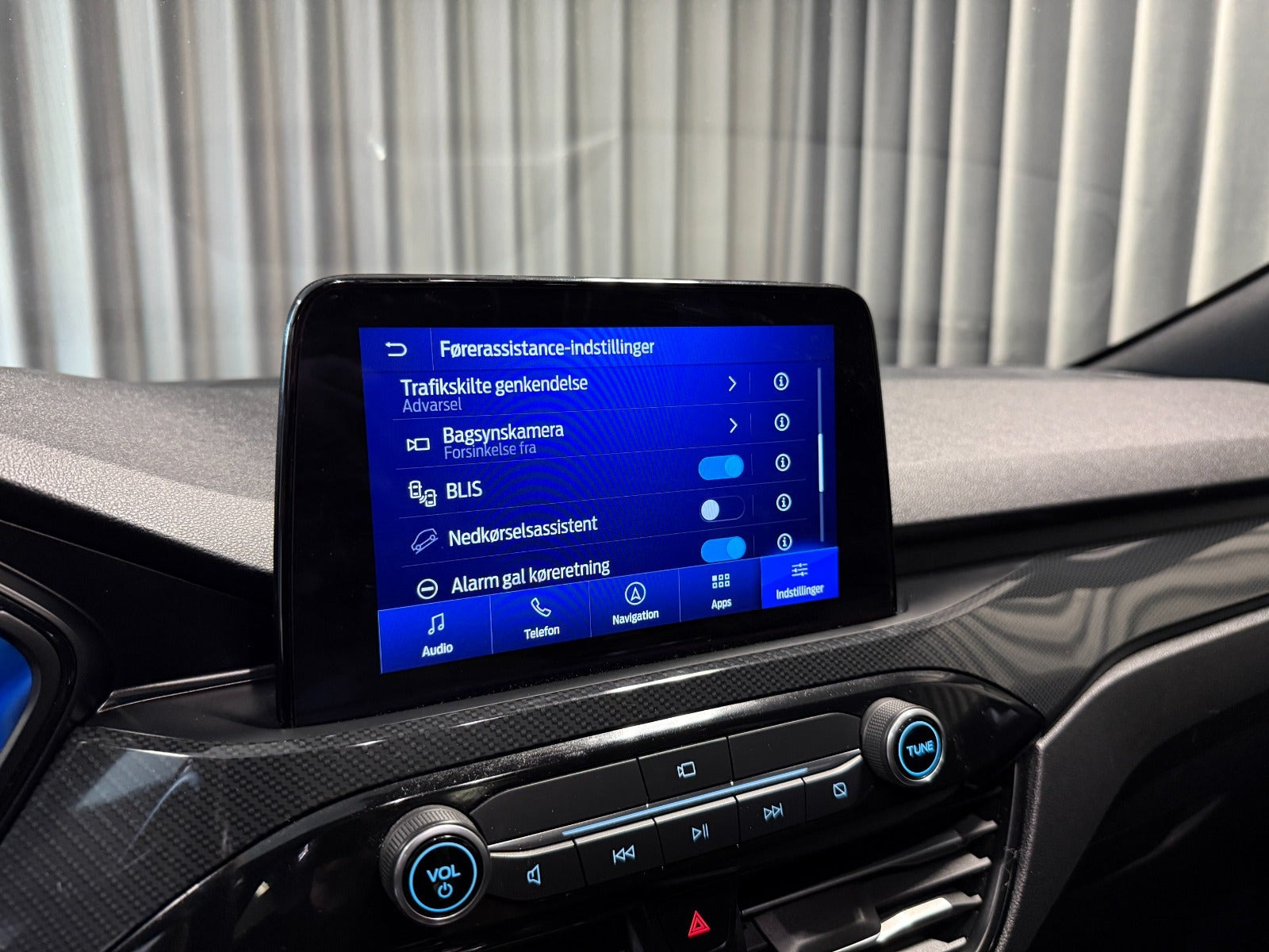Hvid Ford Kuga fra 2020