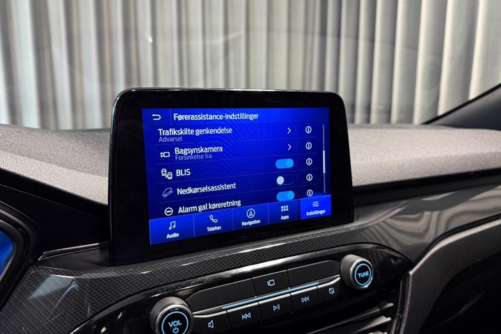 Hvid Ford Kuga fra 2020