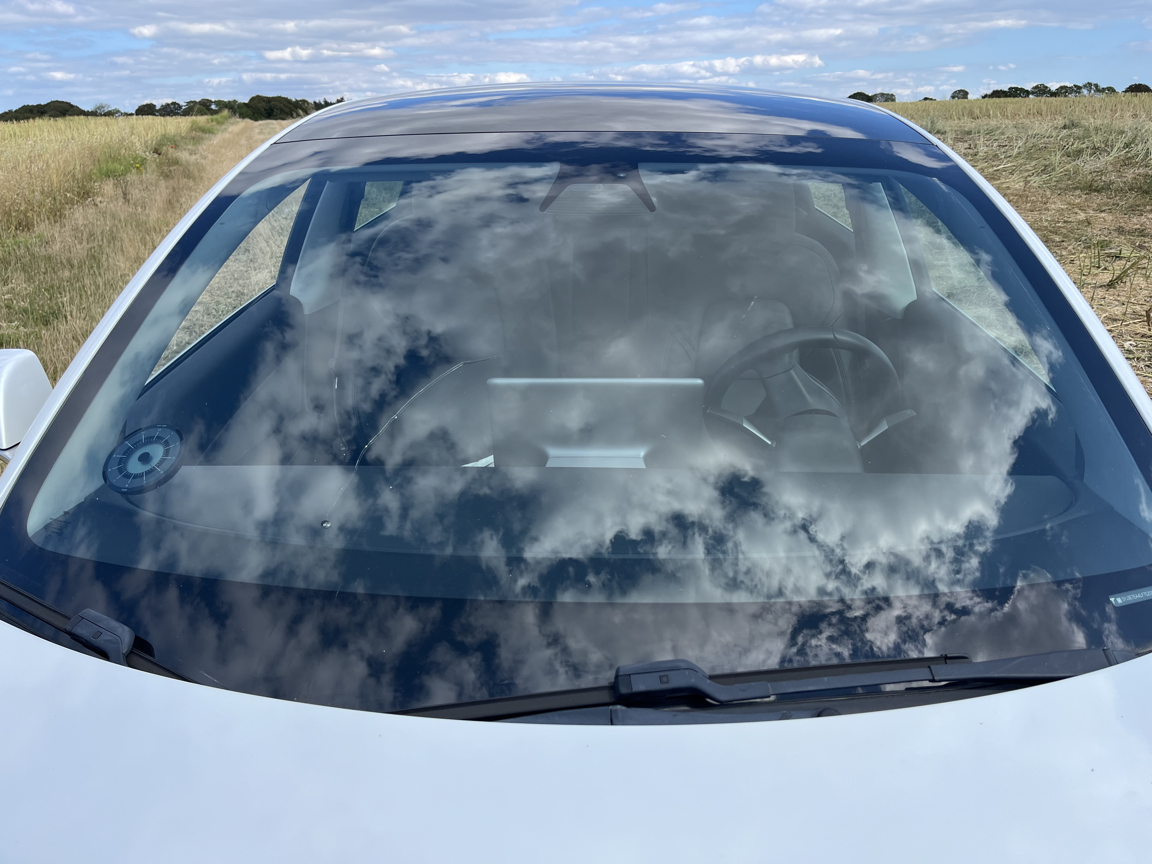 Hvid Tesla Model 3 fra 2020
