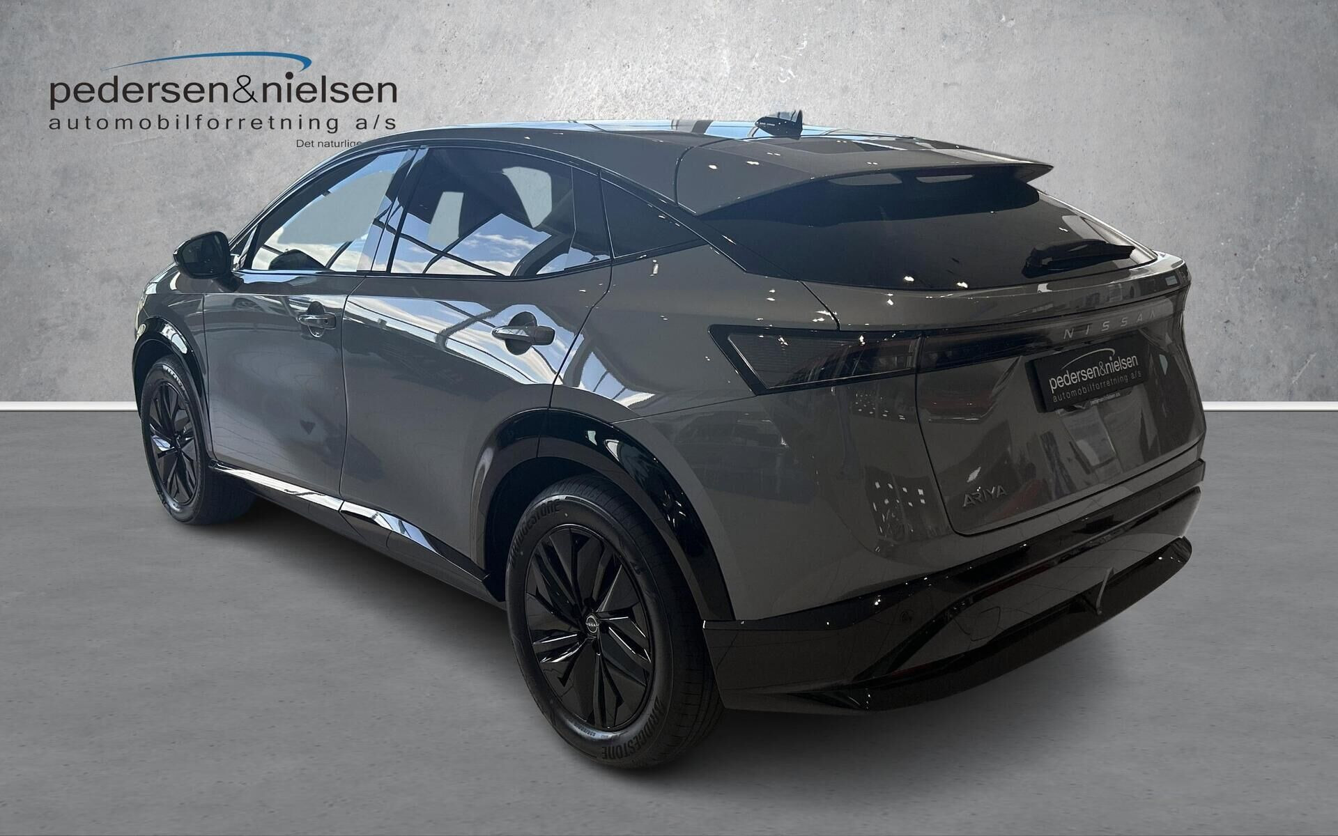Grå Nissan Ariya fra 2027