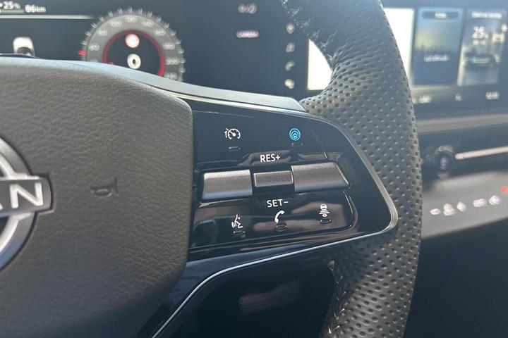 Grå Nissan Ariya fra 2027