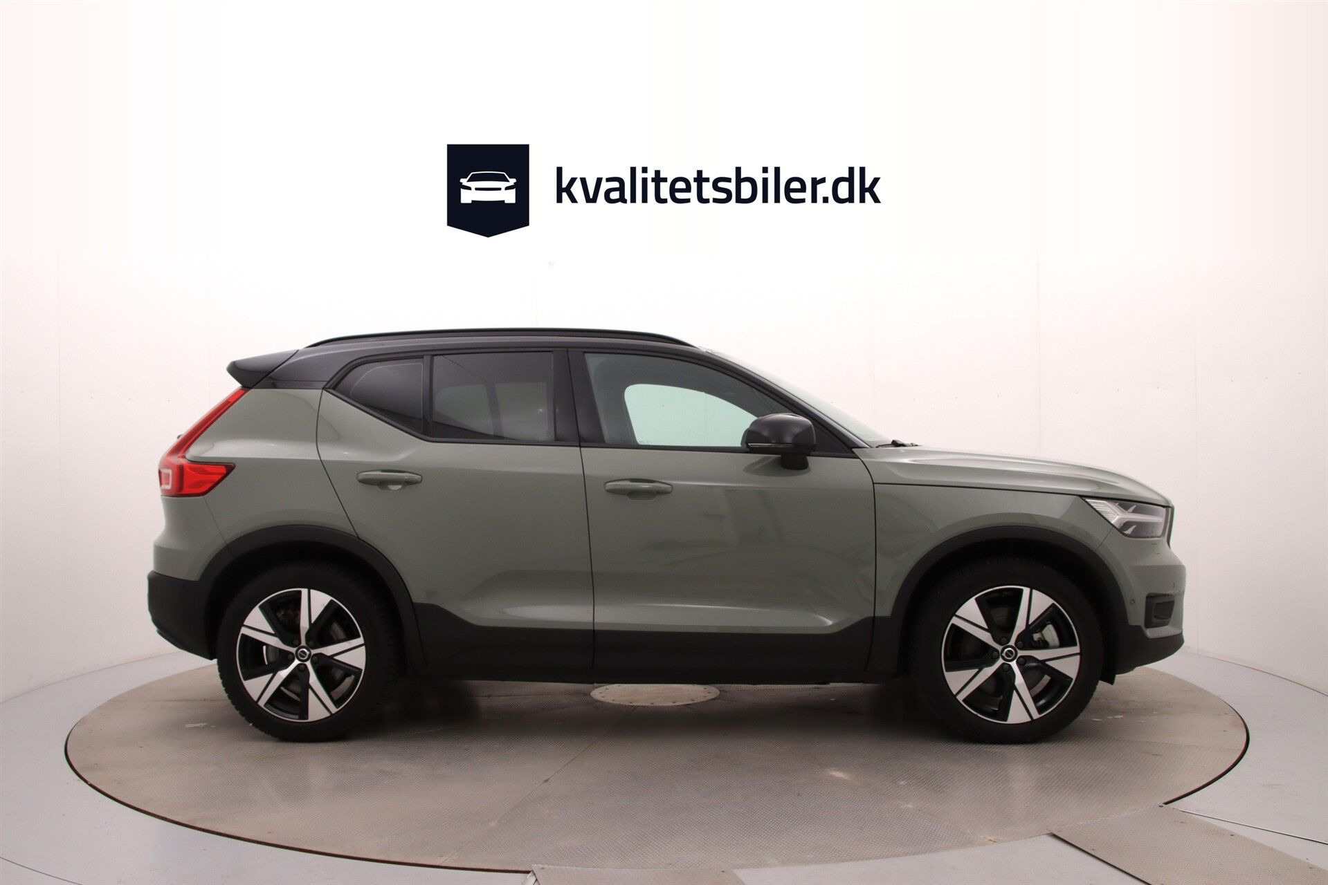 Grøn Volvo XC40 fra 2022