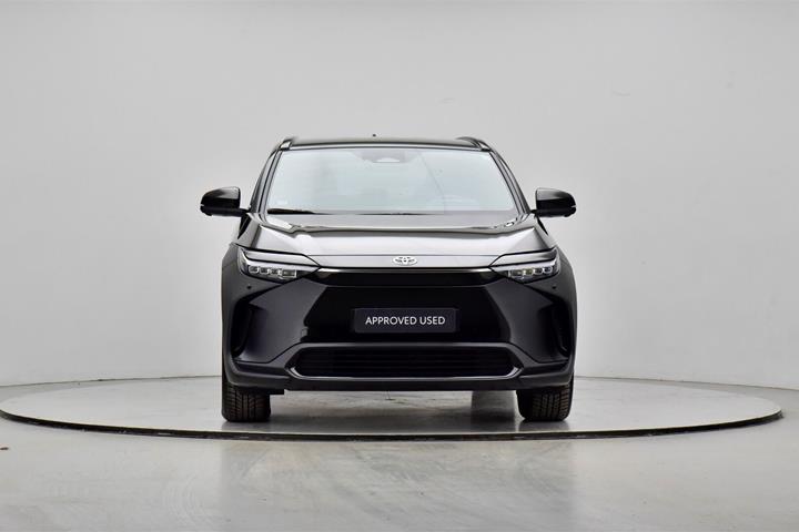 Sort Toyota BZ4X fra 2024