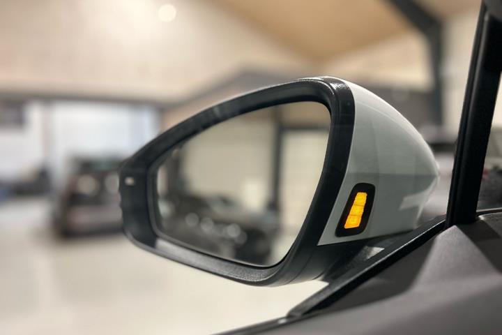 Hvid Audi Q4 fra 2022