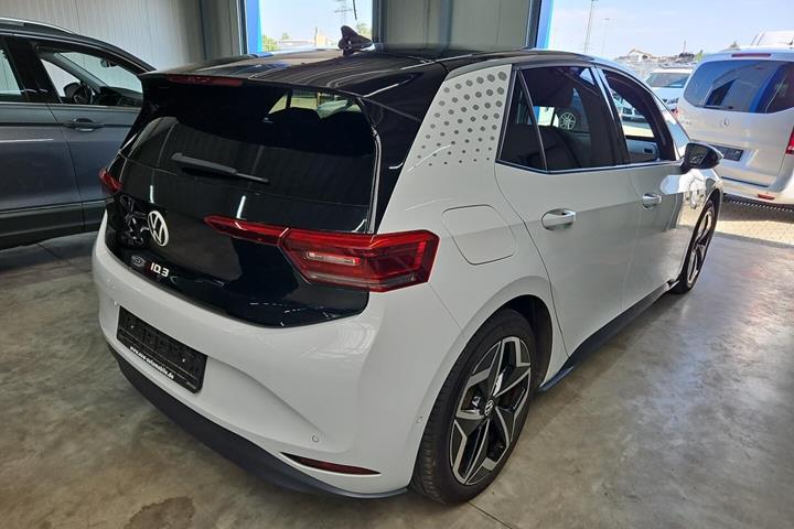 Hvid VW ID.3 fra 2022