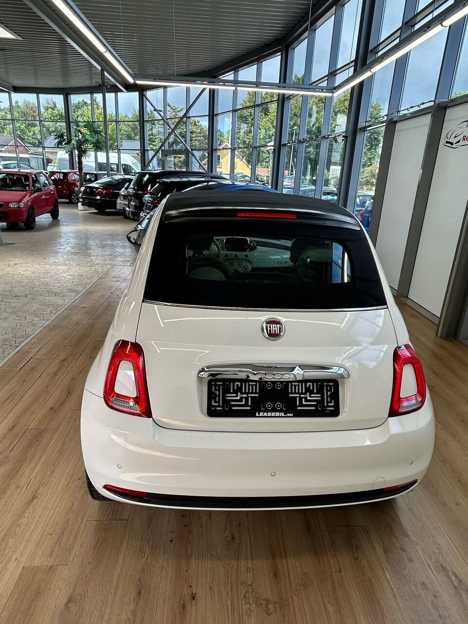 Hvid Fiat 500C fra 2016