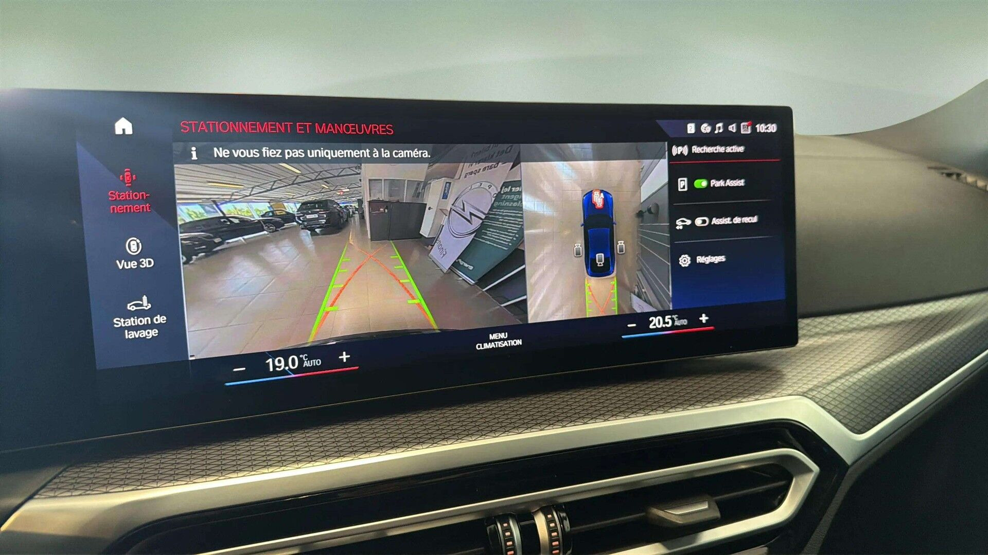 Blå BMW i4 fra 2023
