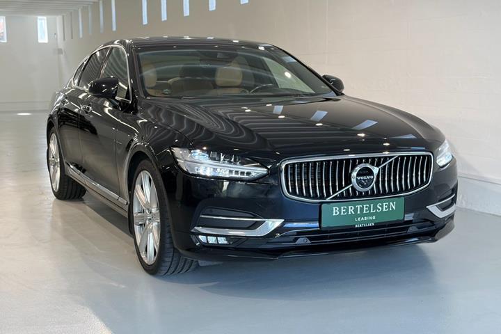 Sort Volvo S90 fra 2017