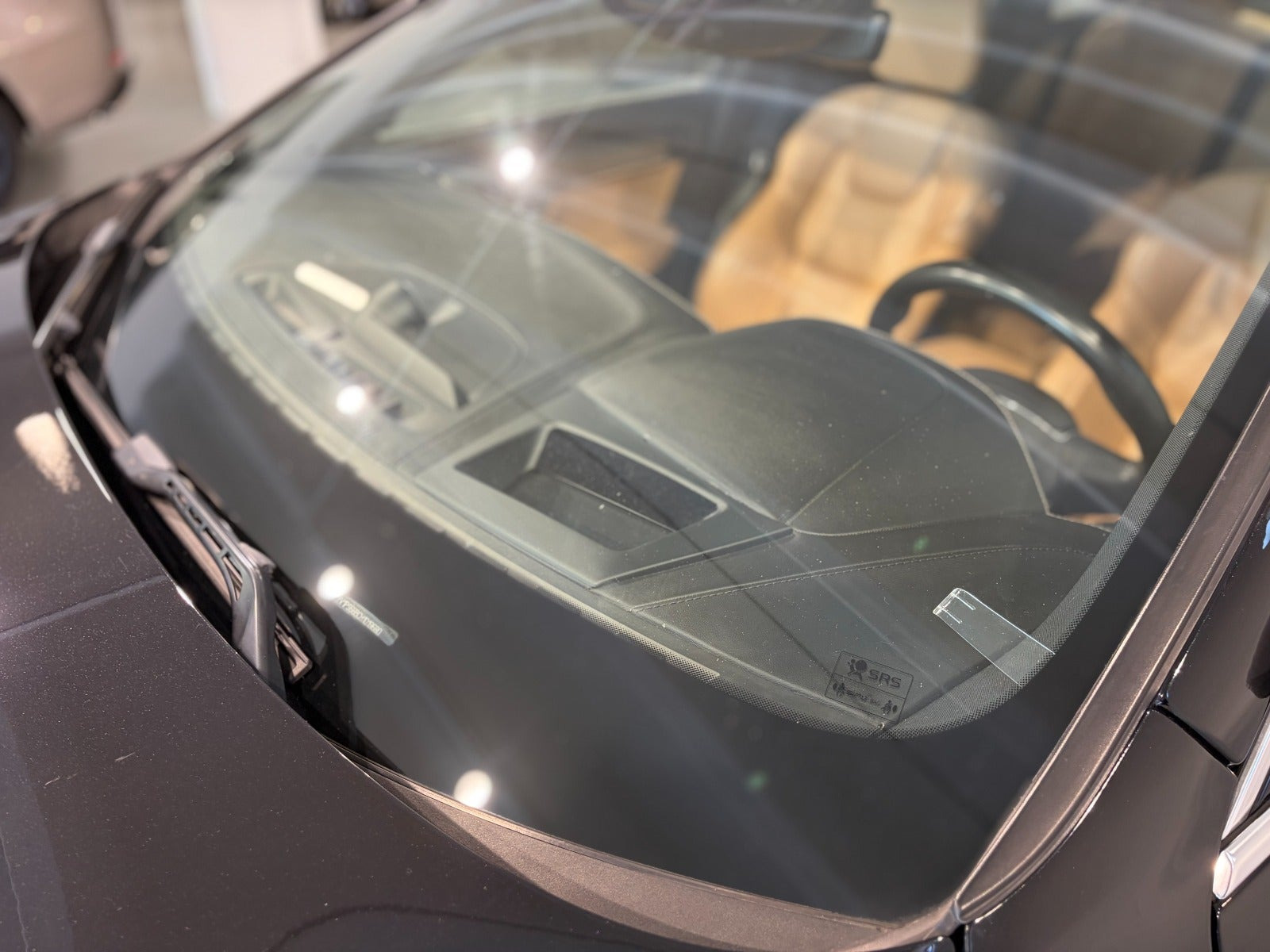 Sort Volvo S90 fra 2017