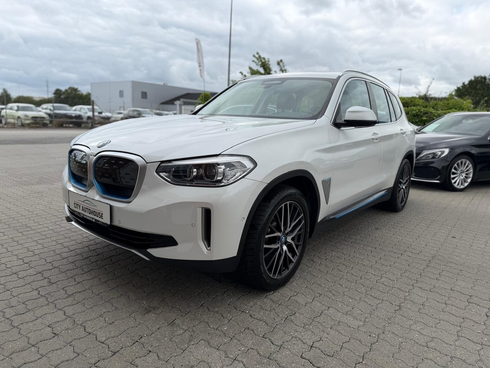 BMW iX3 Charged