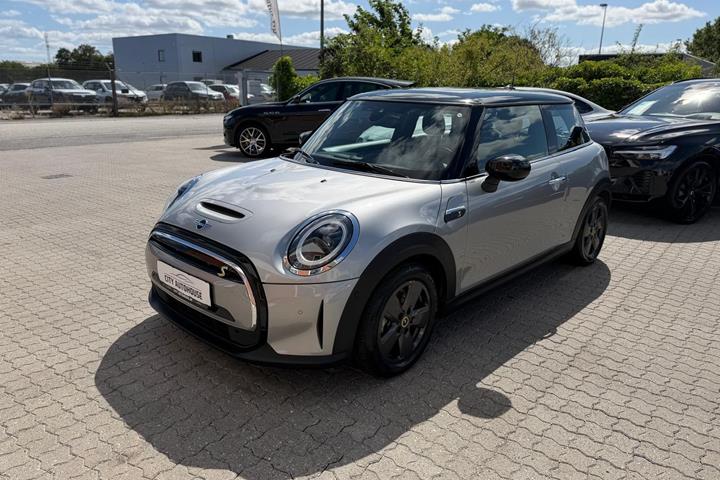 undefined Mini Cooper SE fra 2023