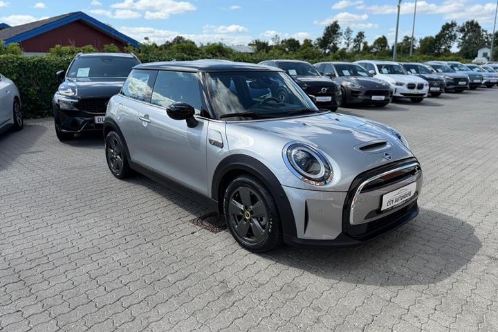undefined Mini Cooper SE fra 2023
