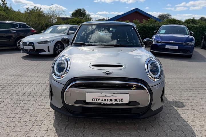 undefined Mini Cooper SE fra 2023