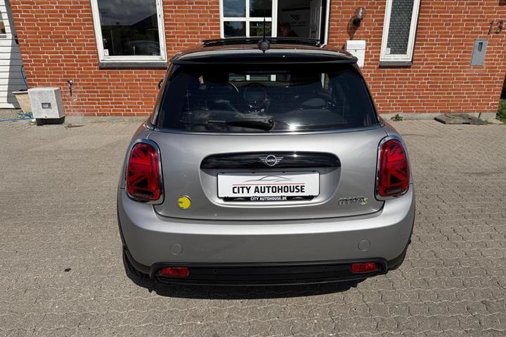 undefined Mini Cooper SE fra 2023