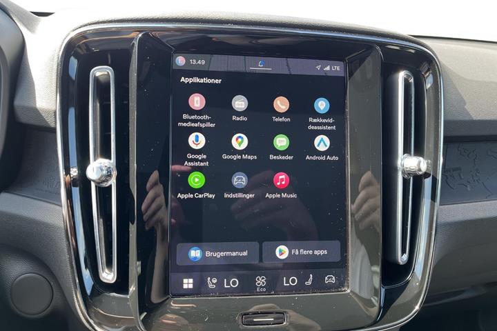 Blå Volvo C40 fra 2022