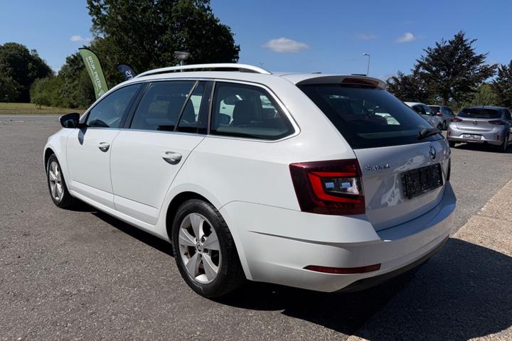 undefined Skoda Octavia fra 2018