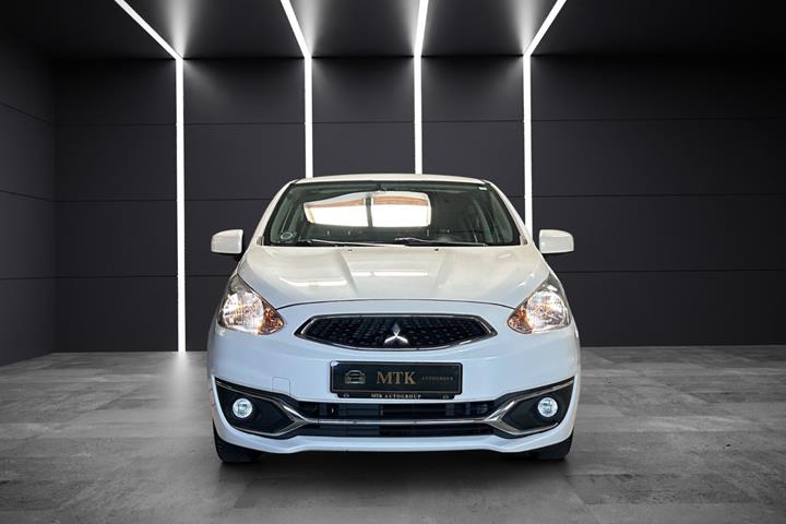 Hvid Mitsubishi Space Star fra 2016