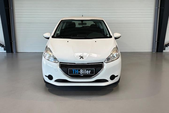 undefined Peugeot 208 fra 2014
