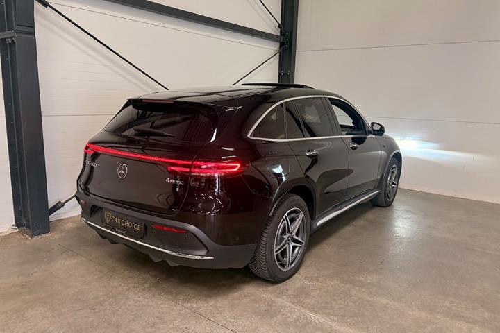 Sort Mercedes EQC400 fra 2021