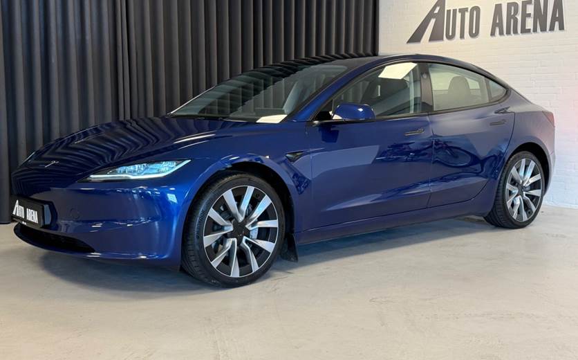 Tesla Model 3 Long Range AWD