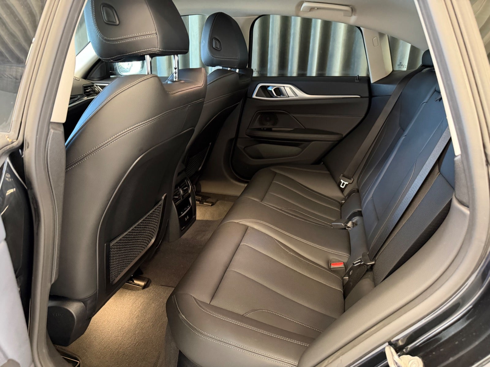 Sort BMW i4 fra 2023