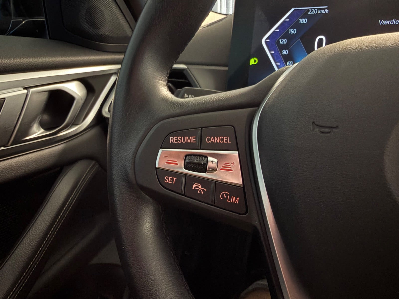 Sort BMW i4 fra 2023