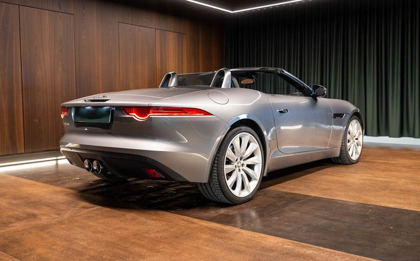 Jaguar F-Type