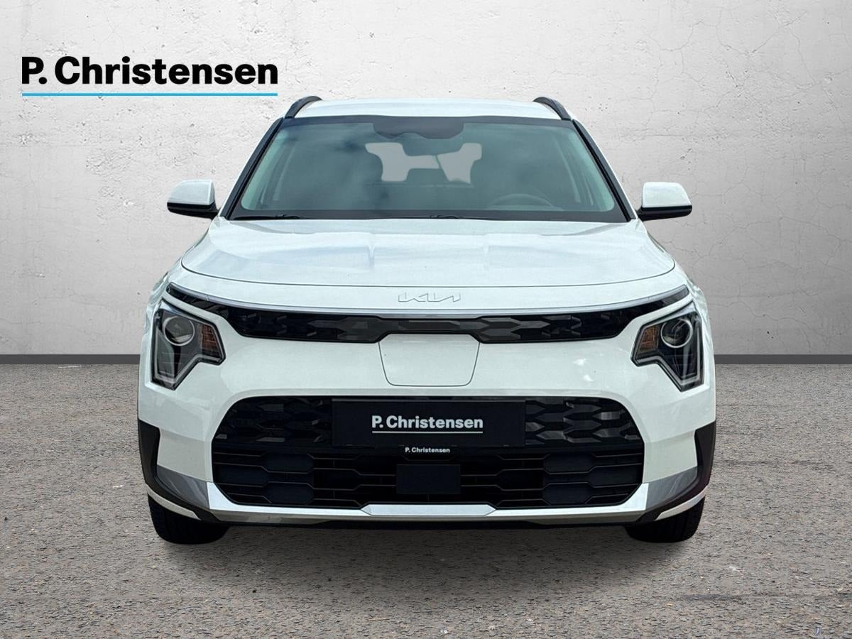 Hvid Kia Niro fra 2026