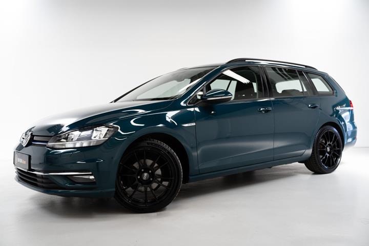 Grøn VW Golf VII fra 2018