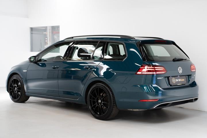 Grøn VW Golf VII fra 2018