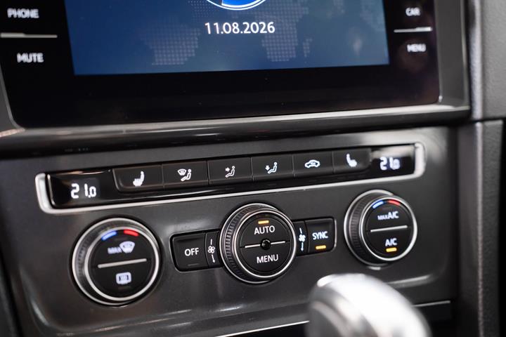 Grøn VW Golf VII fra 2018