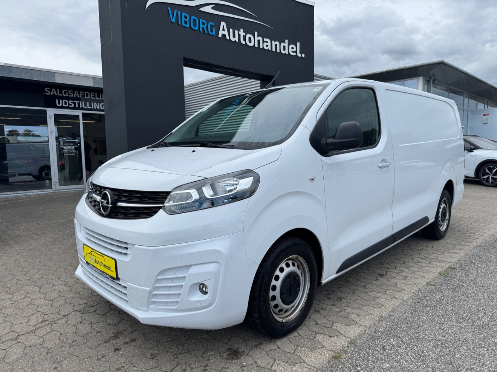 Opel Vivaro 2,0 D 145 Enjoy L3V2 aut.