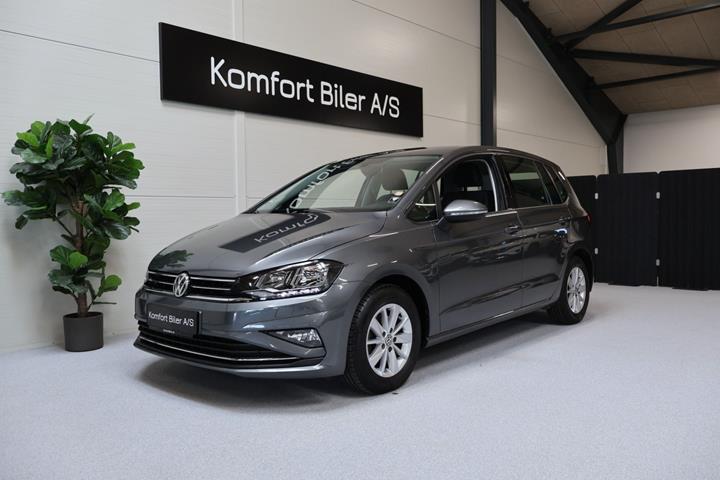 Grå VW Golf Sportsvan fra 2019