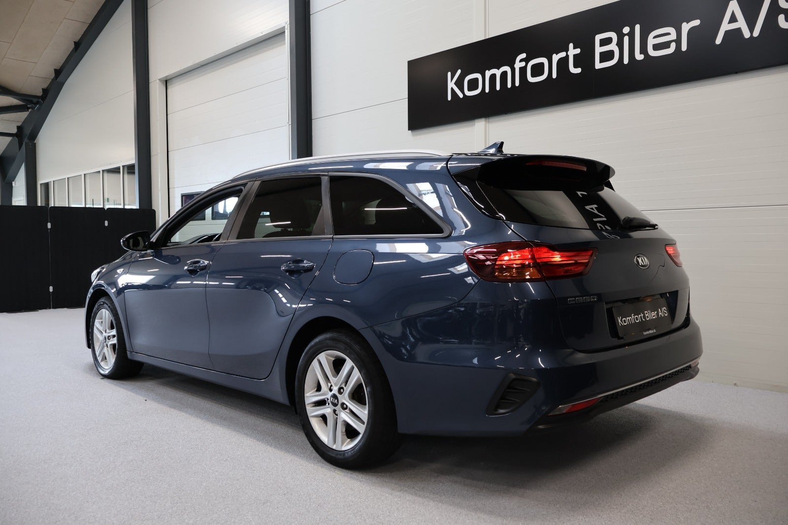 Blå Kia Ceed fra 2020