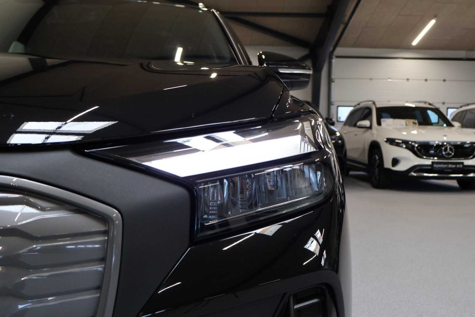 Sort Audi Q4 e-tron fra 2024