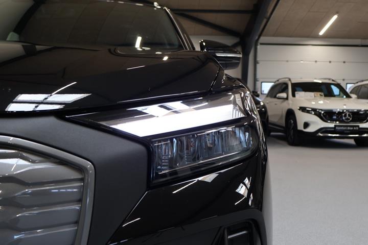 Sort Audi Q4 e-tron fra 2024