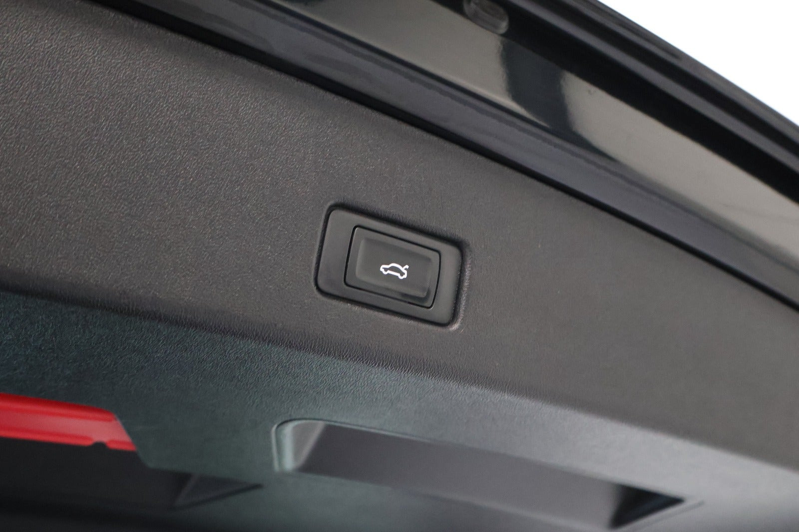 Sort Audi Q4 e-tron fra 2024