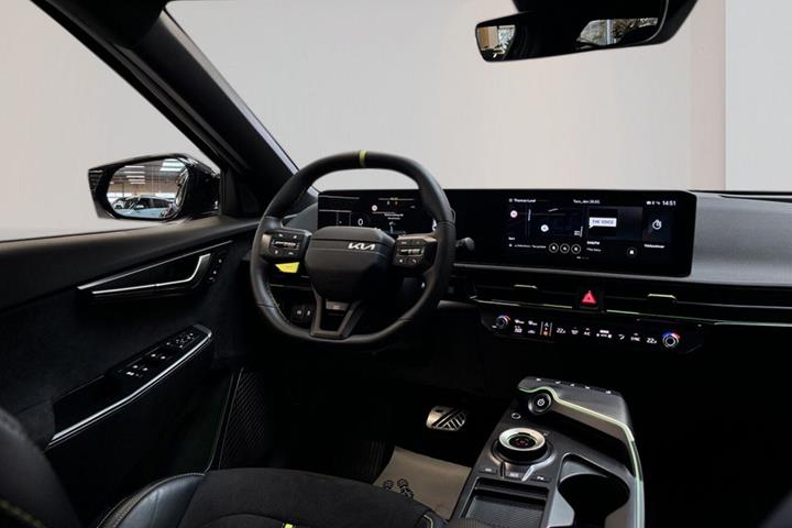 Sort Kia EV6 fra 2025